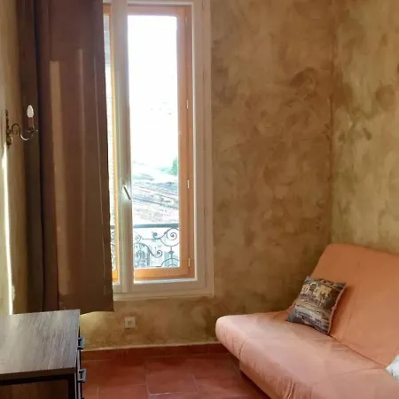 Appartement Saint-raphael, 3 Pieces, 4 Personnes - Fr-1-466-8